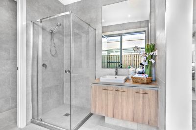 Get Professional Installation of Your Shower Glass!